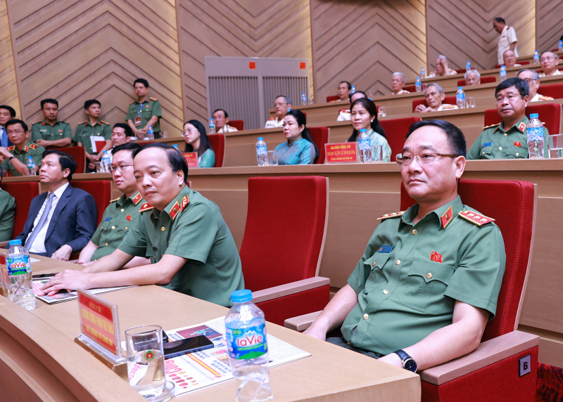 Điều quý giá, thiêng liêng nhất là CAND được Đảng và nhân dân tin yêu -0