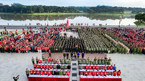 Các địa phương hưởng ứng chương trình “Cùng Việt Nam tiến bước” -0