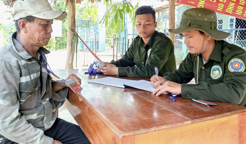 Niềm vui mang tên… voi -0