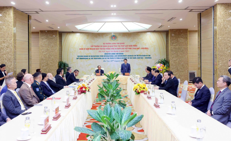 Tăng cường phối hợp thực thi pháp luật, vì một thế giới an toàn hơn -0