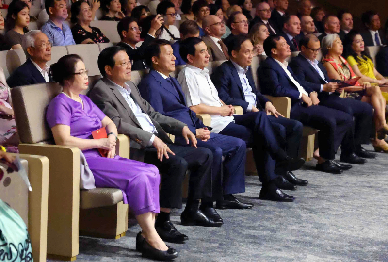 Chương trình nghệ thuật “Vang mãi bản hùng ca”: Khơi dậy niềm tự hào dân tộc, tinh thần yêu nước và ý chí cống hiến -0
