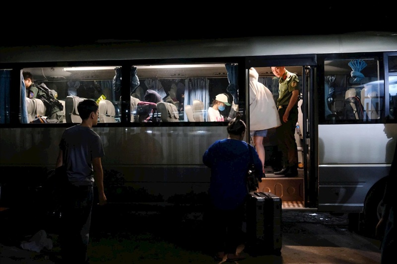Công an Lâm Đồng tiếp nhận thêm 31 công dân từ Campuchia -0