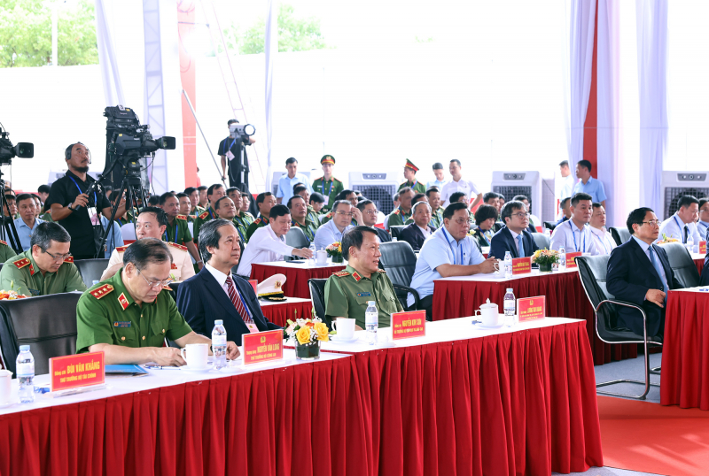 Thủ tướng Chính phủ Phạm Minh Chính dự Lễ khai trương Trung tâm Dữ liệu quốc gia -0
