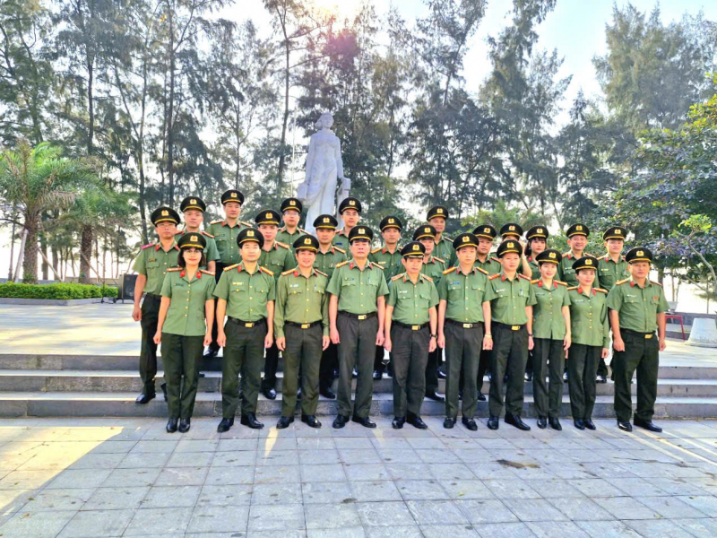 Anh hùng Nguyễn Thị Lợi – Nữ điệp báo hóa thân cùng sóng nước Sầm Sơn -0