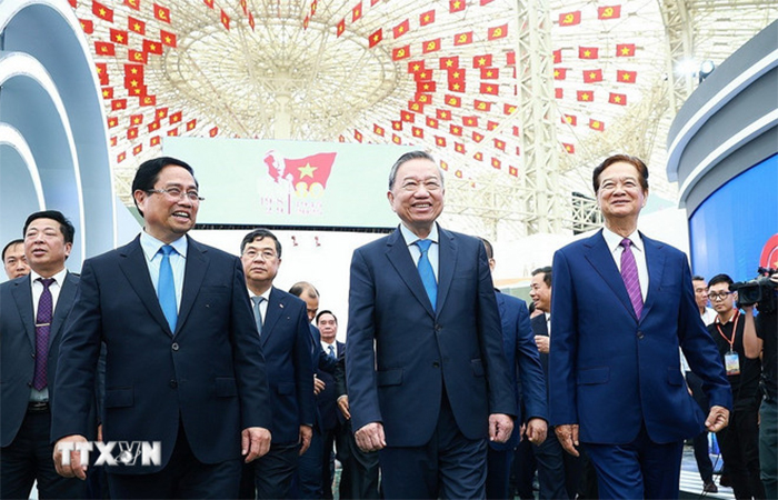 Thủ tướng: Không khí đặc biệt, khí thế đặc biệt, nỗ lực đặc biệt, sẽ tạo thành quả đặc biệt -0