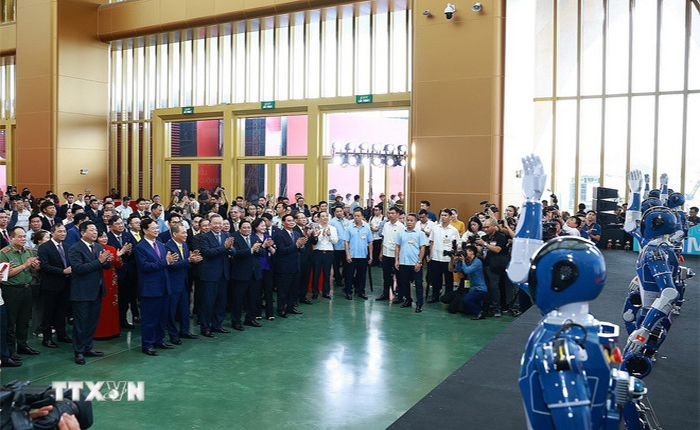 Thủ tướng: Không khí đặc biệt, khí thế đặc biệt, nỗ lực đặc biệt, sẽ tạo thành quả đặc biệt -0