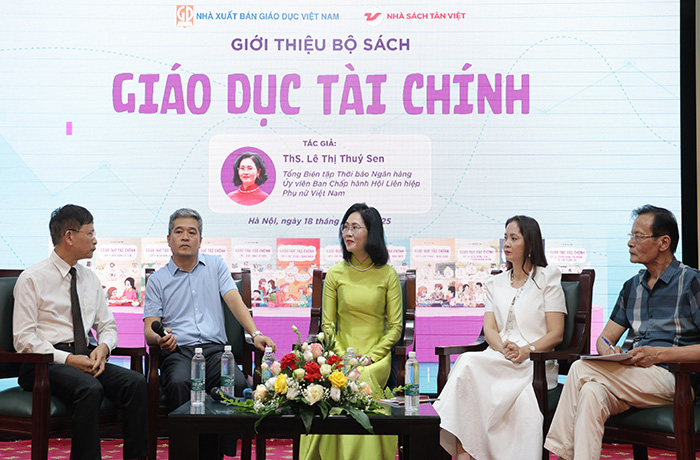Ra mắt sách “Giáo dục tài chính” – cầu nối đưa kiến thức tài chính đến với học sinh -0