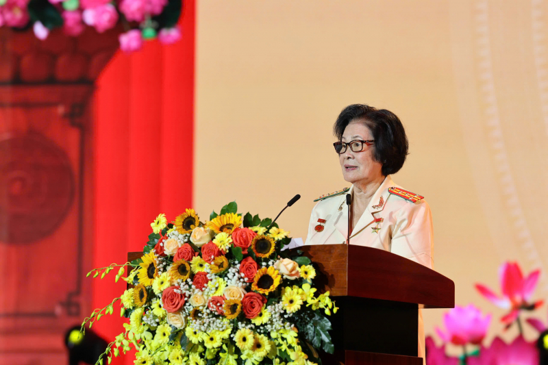 Tiếp nối truyền thống anh hùng, Công an TP Hồ Chí Minh liên tục lập nhiều chiến công đặc biệt xuất sắc -0