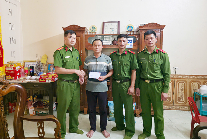 “Địa chỉ đỏ” nơi phên giậu Tổ quốc trên hành trình du lịch -0