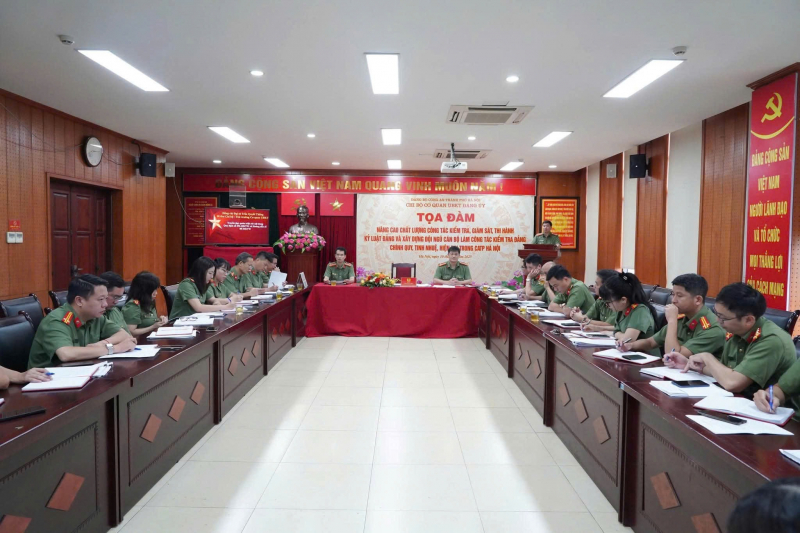 Nâng cao chất lượng công tác kiểm tra, giám sát trong lực lượng Công an Thủ đô -0