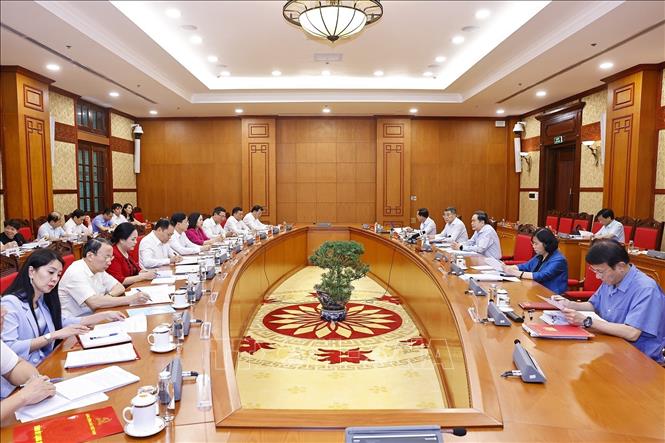 Các tổ công tác của Bộ Chính trị làm việc với đại diện Ban Thường vụ Tỉnh uỷ các tỉnh Sơn La, Thanh Hoá, Bắc Ninh, Lạng Sơn -0