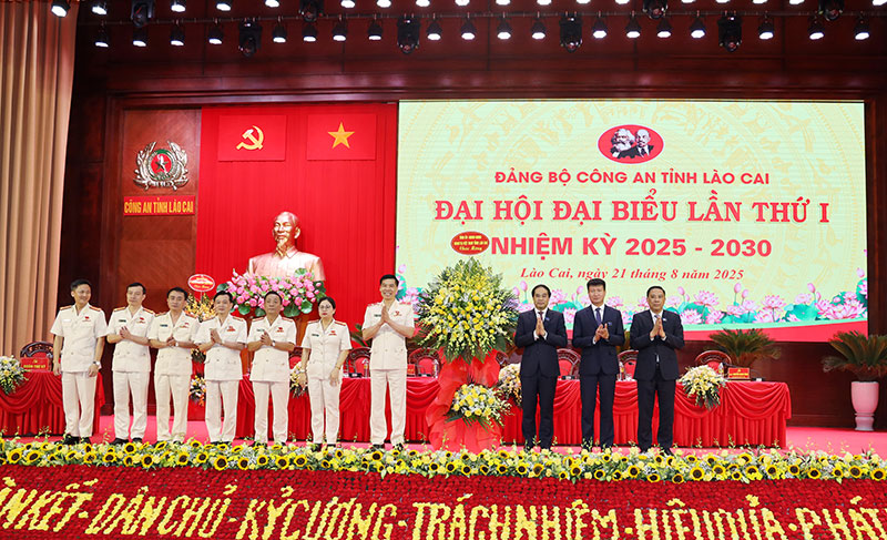 Thứ trưởng Đặng Hồng Đức dự và chỉ đạo Đại hội đại biểu Đảng bộ Công an tỉnh Lào Cai -0