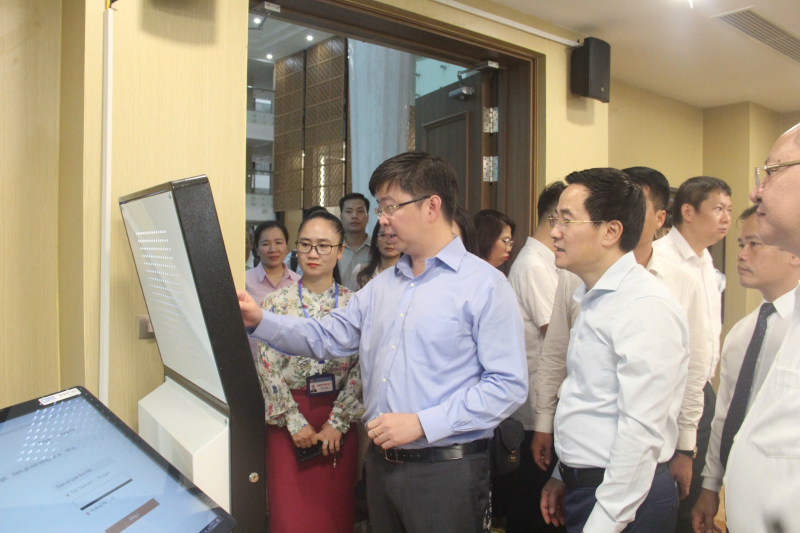 Hà Nội đề xuất triển khai mô hình “Trạm số hóa” tại bộ phận một cửa các cấp -0