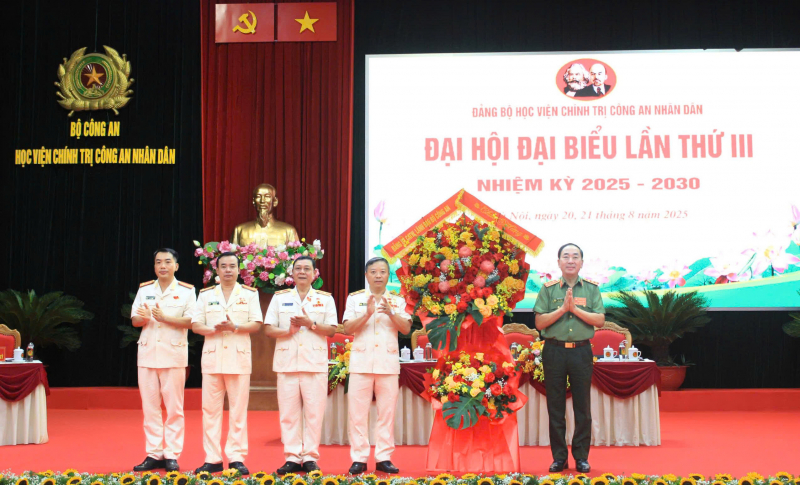 Học viện Chính trị CAND đoàn kết, thống nhất thực hiện thắng lợi Nghị quyết đại hội đề ra -0