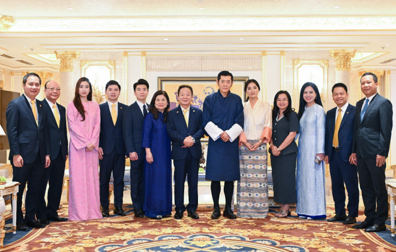 Quốc vương Bhutan và Hoàng hậu tới thăm Tập đoàn T&T Group -0