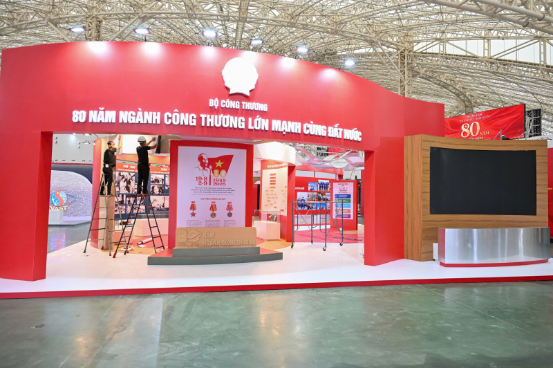 Triển lãm thành tựu ngành Công Thương hoàn thiện những khâu cuối cùng -0