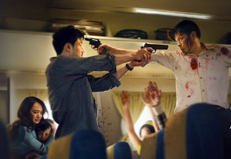 3 tu chien tren khong.jpg -1
