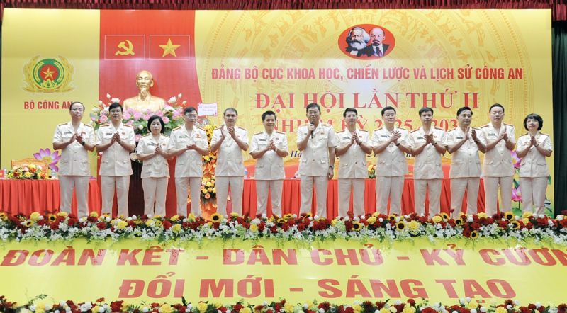 Phát huy hiệu quả hơn nữa vai trò chủ trì trên mặt trận khoa học, công nghệ, chiến lược, lý luận của lực lượng CAND -0