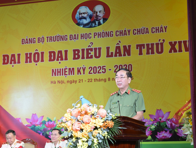 Tiếp tục đổi mới nội dung, chương trình, phương pháp đào tạo, nghiên cứu -0