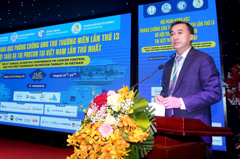 Việt Nam hiện có hơn 350.000 người sống chung với ung thư -0