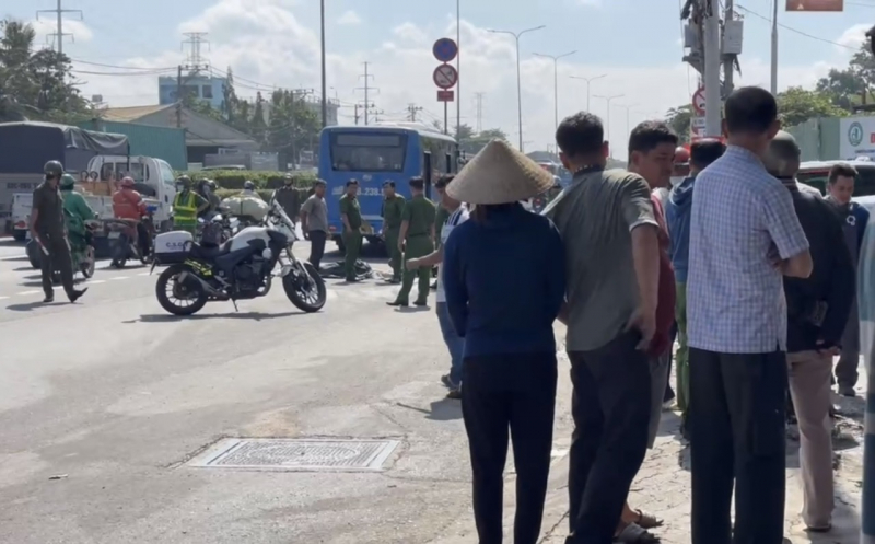 Va chạm với xe buýt, nữ sinh viên năm 3 ngành du lịch tử vong tại chỗ -0