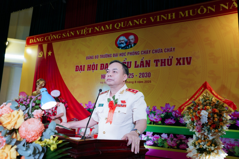 Tiếp tục đổi mới nội dung, chương trình, phương pháp đào tạo, nghiên cứu -0