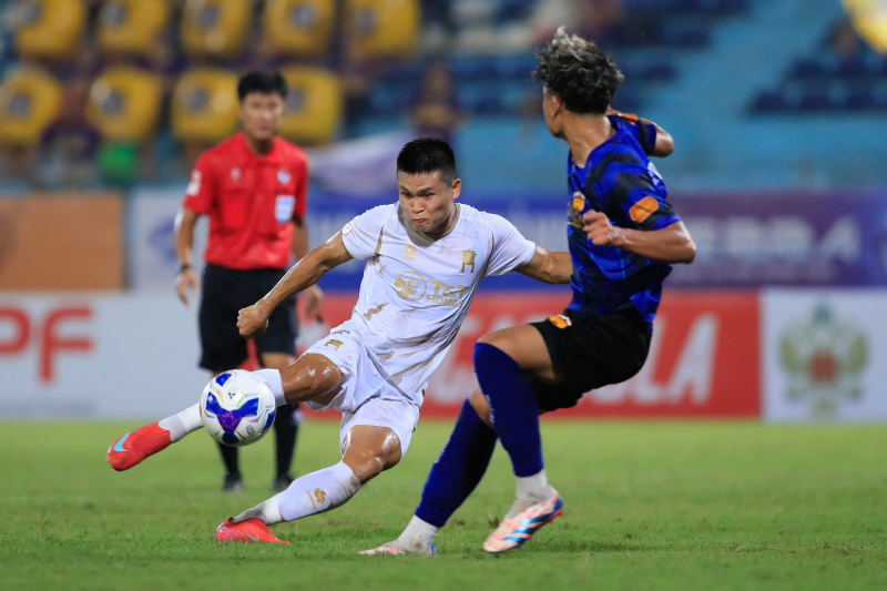 Hanoi FC បន្តការប្រកួតមិនឈ្នះក្នុង V.league 2025/2026 -0