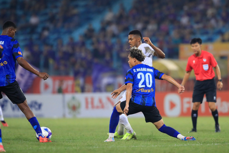 Hanoi FC បន្តការប្រកួតមិនឈ្នះក្នុង V.league 2025/2026 -0
