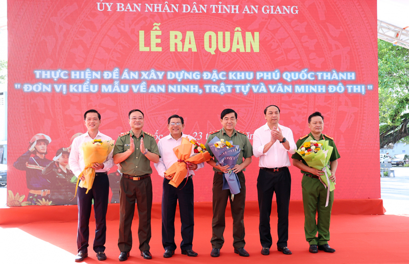 Xây dựng đặc khu Phú Quốc thành “Đơn vị kiểu mẫu về ANTT và văn minh đô thị” là nhiệm vụ chính trị trọng tâm -0