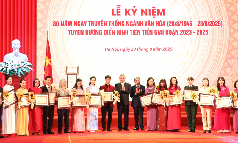Kỷ niệm 80 năm thành lập ngành Văn hoá -0