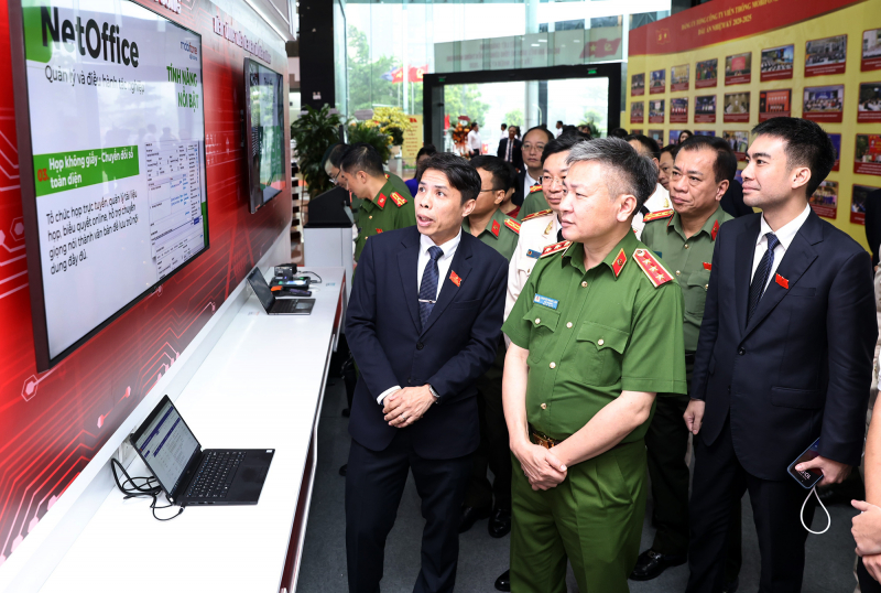 MobiFone cần “đi trước một bước”, “đi tắt đón đầu” trong làm chủ khoa học - công nghệ -0