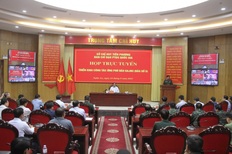Thủ tướng họp khẩn ứng phó bão số 5: Bảo vệ tính mạng nhân dân là mục tiêu cao nhất -0