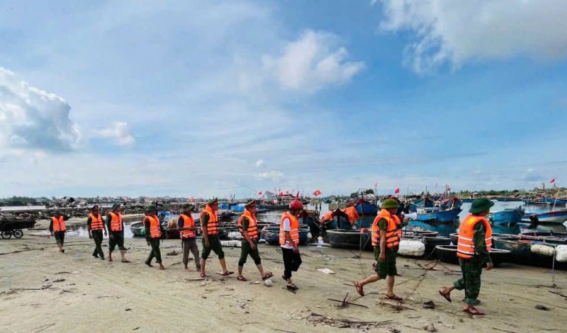 Công an Quảng Trị họp khẩn trực tuyến đến Công an các xã, phường, đặc khu phòng chống bão số 5 -0