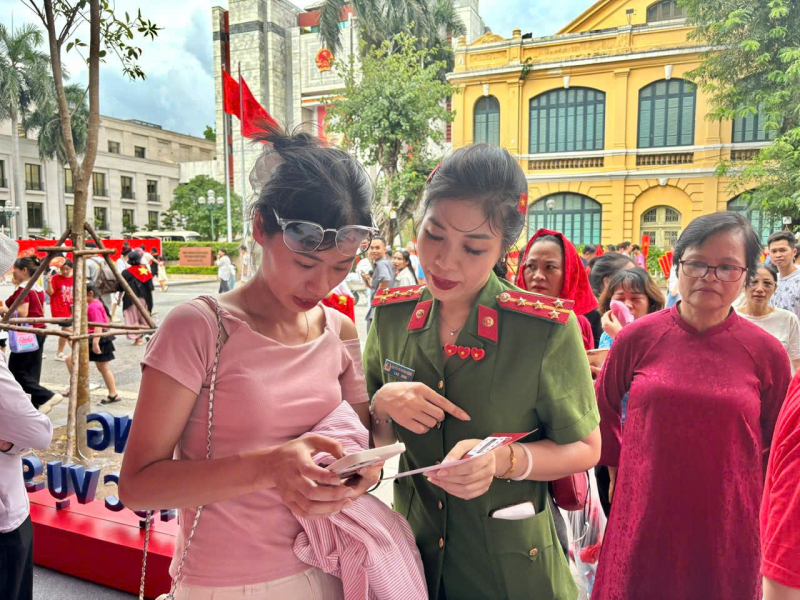 Khi Đề án 06 và VNeID đi vào đời sống trong kỷ nguyên mới -0