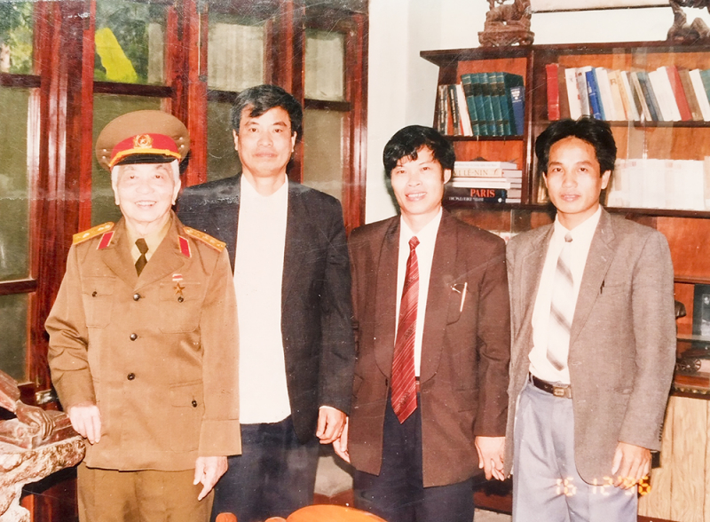 Nhớ kỷ niệm với Đại tướng Võ Nguyên Giáp, nhà lãnh đạo đầu tiên của bộ nội vụ -0