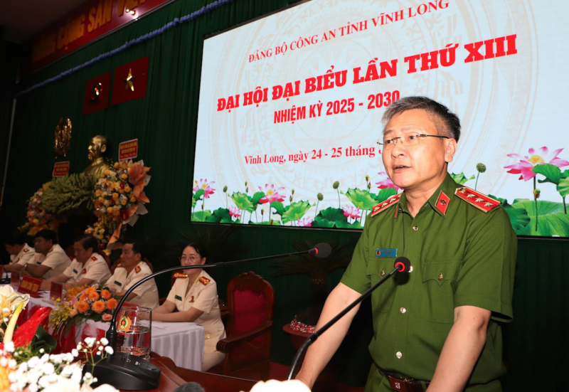 Công an Vĩnh Long giữ vững ANTT, góp phần đắc lực phục vụ nhiệm vụ phát triển kinh tế -0