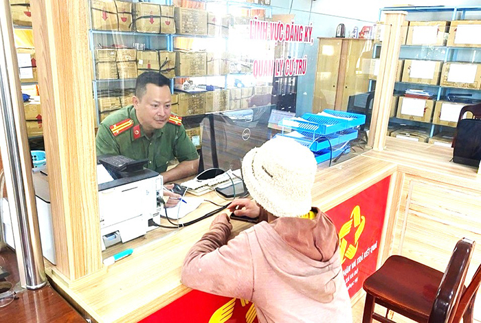 “Tôi làm Công an xã” để lắng nghe, phục vụ nhân dân -0