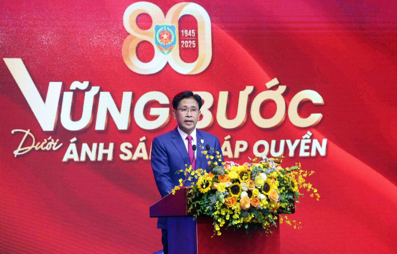 Tiếp tục đổi mới tư duy xây dựng, hoàn thiện pháp luật, tạo đột phá trong thi hành pháp luật -0