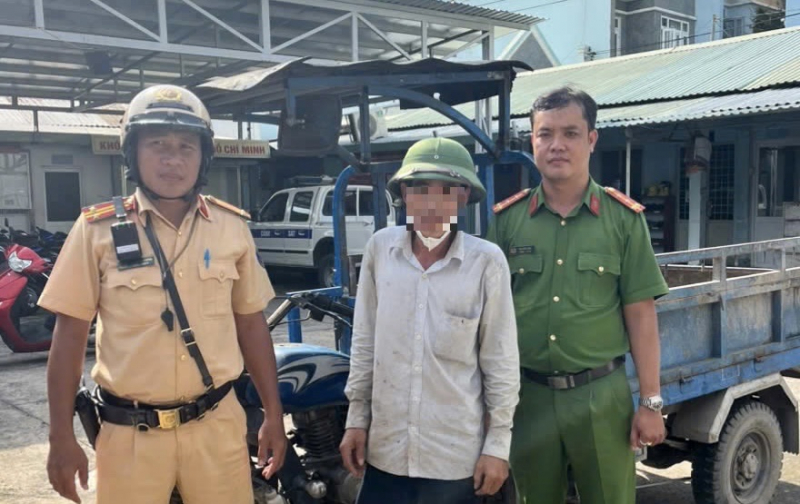 Bị phạt vì dùng xe ba gác chở 