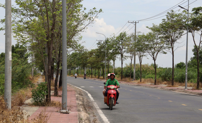 Cận cảnh tuyến đường số 1 bị thanh tra lại ở Trà Vinh (cũ) -2