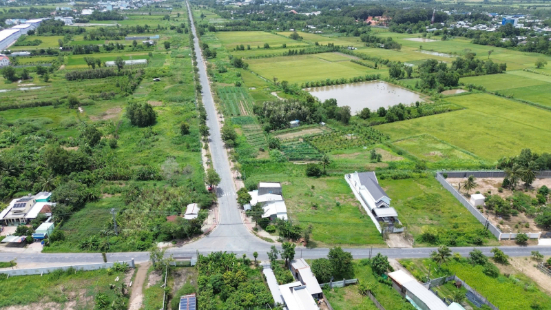 Cận cảnh tuyến đường số 1 bị thanh tra lại ở Trà Vinh (cũ) -8