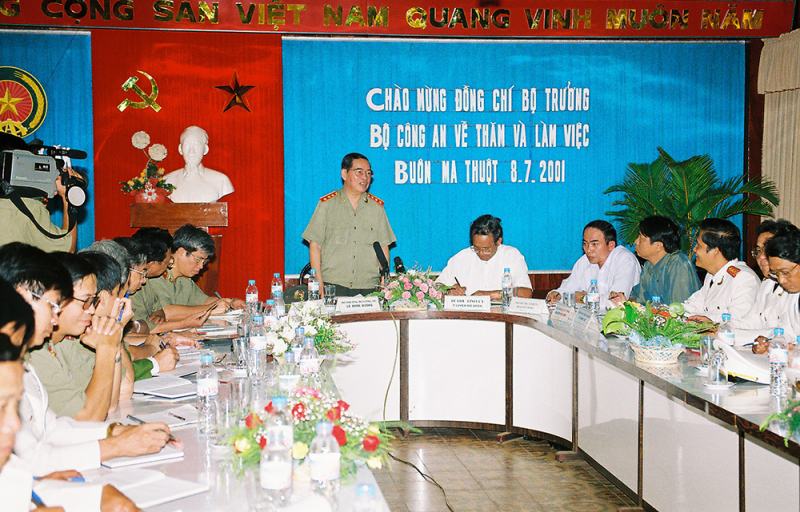 Chút kỷ niệm về Bộ trưởng Lê Minh Hương -0