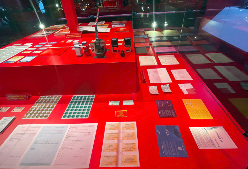 Những hiện vật lưu dấu 80 năm xây dựng và trưởng thành lực lượng CAND -1