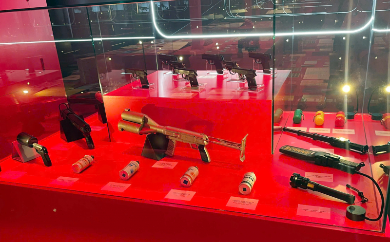 Những hiện vật lưu dấu 80 năm xây dựng và trưởng thành lực lượng CAND -0