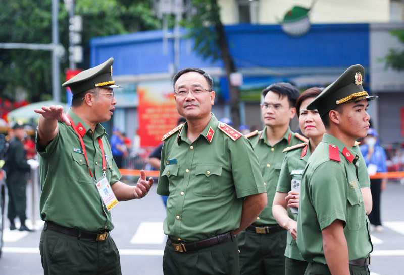 Lực lượng CAND bảo đảm ANTT Lễ sơ duyệt, tạo điều kiện cho nhân dân xem diễu binh, diễu hành -1