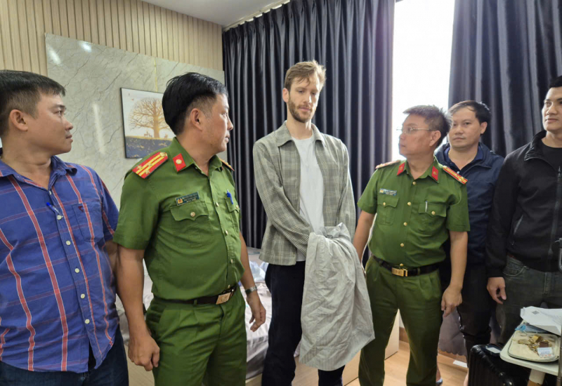 Đà Nẵng: Khám xét, thu hồi tang vật vụ cướp tại Trung tâm kim hoàn PNJ -0