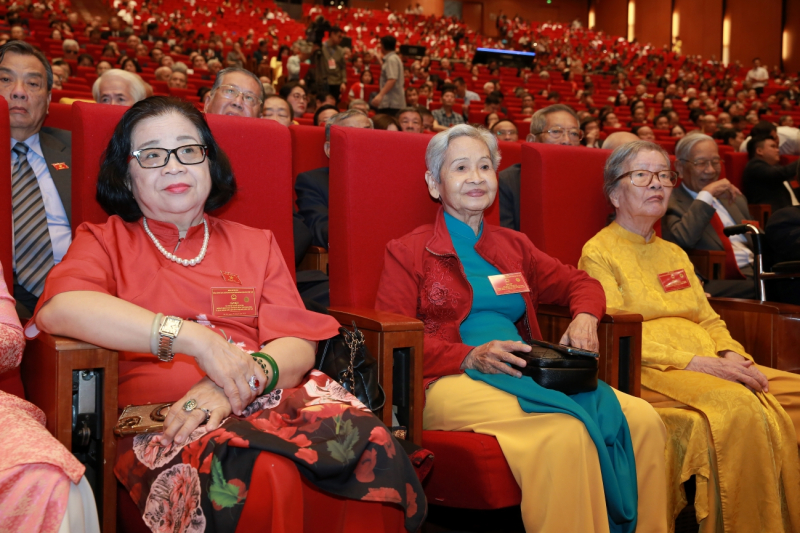 Các đại biểu Quốc hội góp là những cột mốc định hình tầm vóc Quốc hội Việt Nam -1