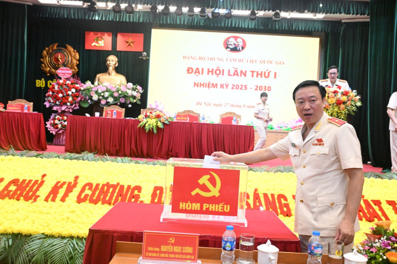 Trung tâm Dữ liệu quốc gia quyết liệt, thực hiện có hiệu quả các nhiệm vụ công tác -1