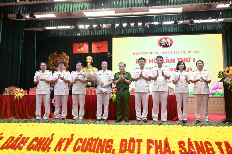 Trung tâm Dữ liệu quốc gia quyết liệt, thực hiện có hiệu quả các nhiệm vụ công tác -0