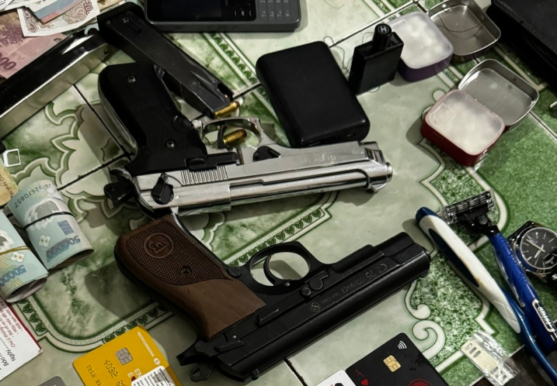 Bộ Công an khen thưởng thành tích đặc biệt xuất sắc của các đơn vị tham gia phá án ở Quảng Trị.  -0